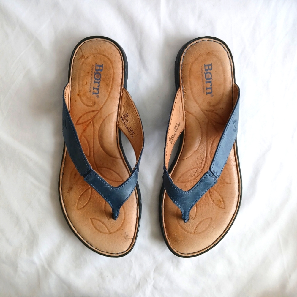 Born Handcrafted Women's Comfort Thong Flat Sandals Size 8M - Picture 5 of 6